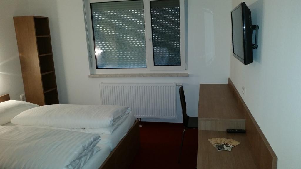 Fairsleep Motel Hainburg Hainburg an der Donau Ngoại thất bức ảnh