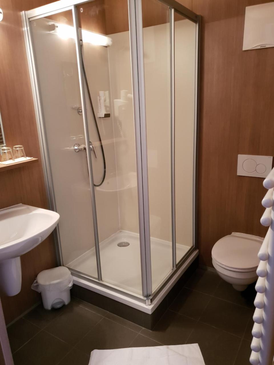 Fairsleep Motel Hainburg Hainburg an der Donau Ngoại thất bức ảnh